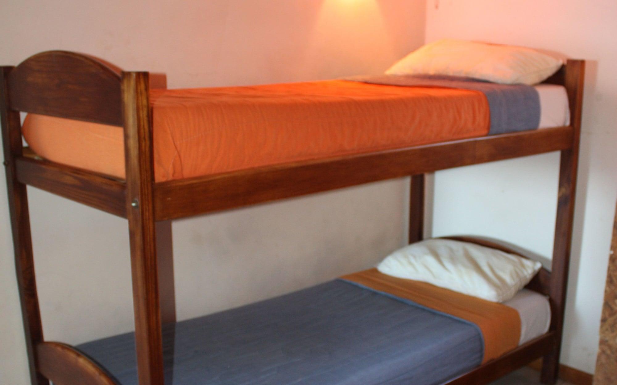 Hostel Inn Bariloche (Adults Only) Bagian luar foto