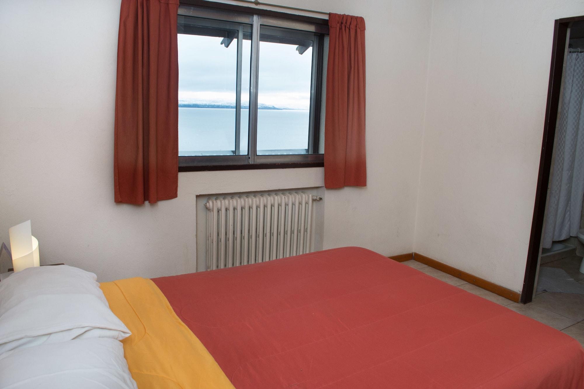 Hostel Inn Bariloche (Adults Only) Bagian luar foto