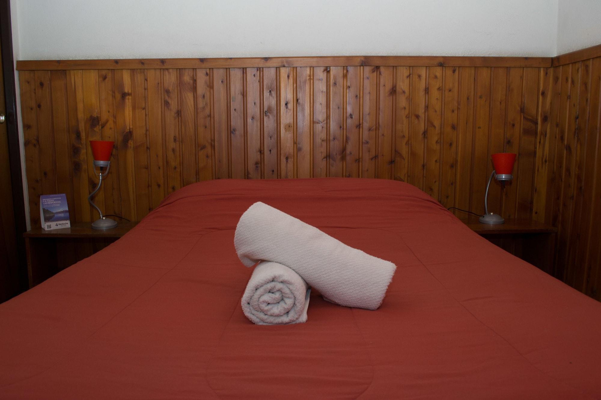 Hostel Inn Bariloche (Adults Only) Bagian luar foto