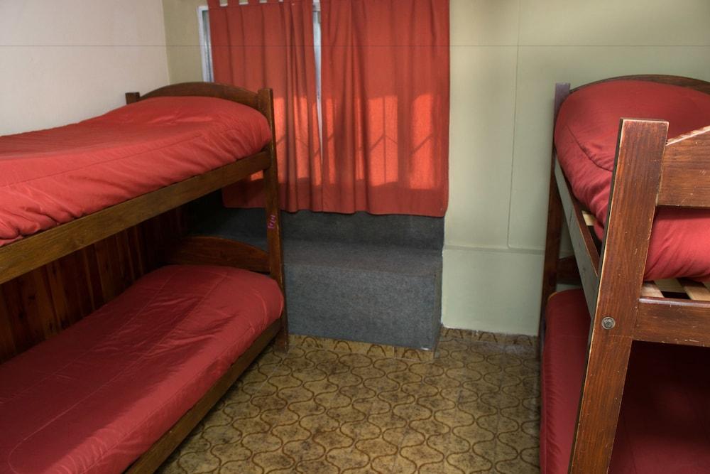Hostel Inn Bariloche (Adults Only) Bagian luar foto
