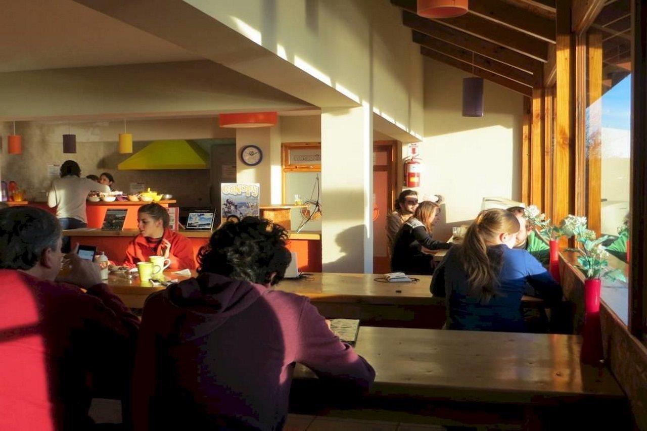 Hostel Inn Bariloche (Adults Only) Bagian luar foto