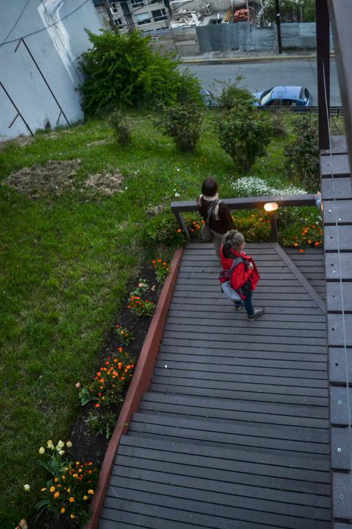 Hostel Inn Bariloche (Adults Only) Bagian luar foto
