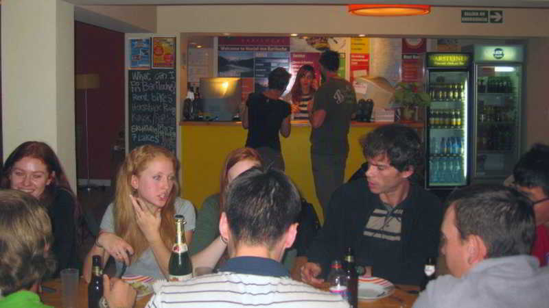 Hostel Inn Bariloche (Adults Only) Bagian luar foto