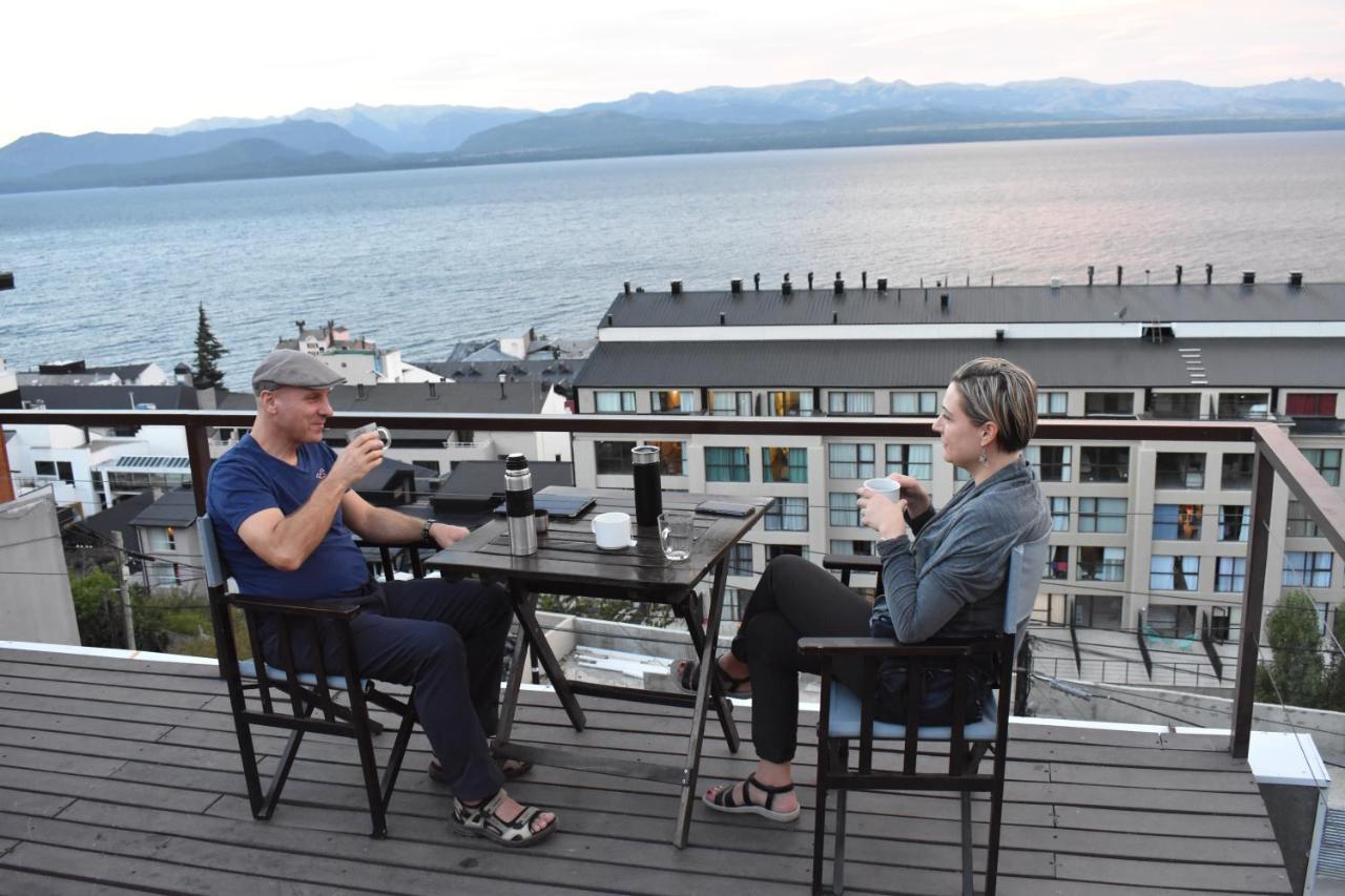 Hostel Inn Bariloche (Adults Only) Bagian luar foto